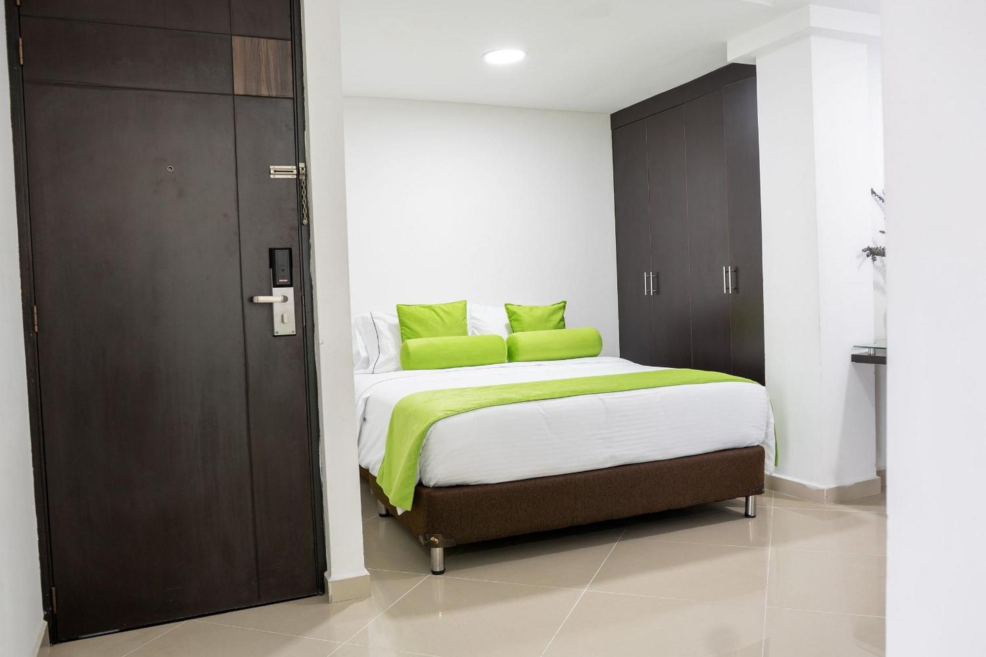 Hotel Piaro In Suites 칼리 외부 사진
