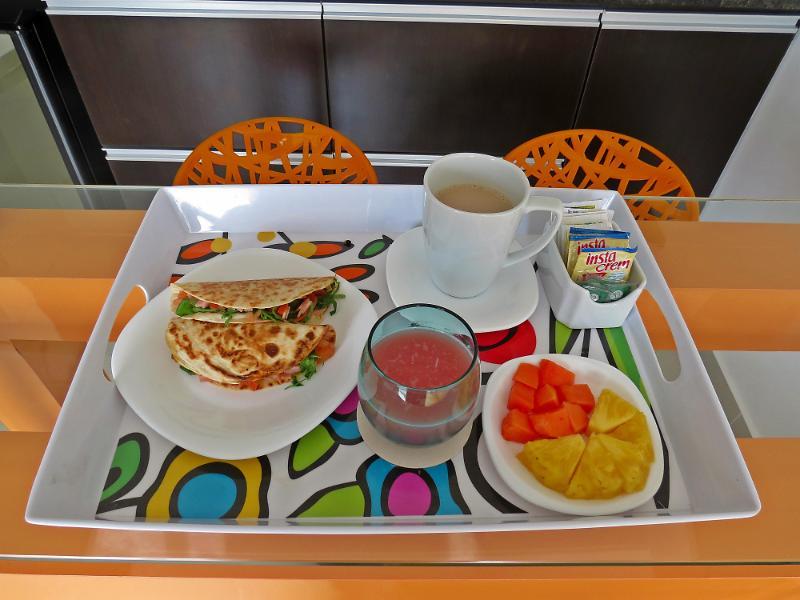 Hotel Piaro In Suites 칼리 외부 사진