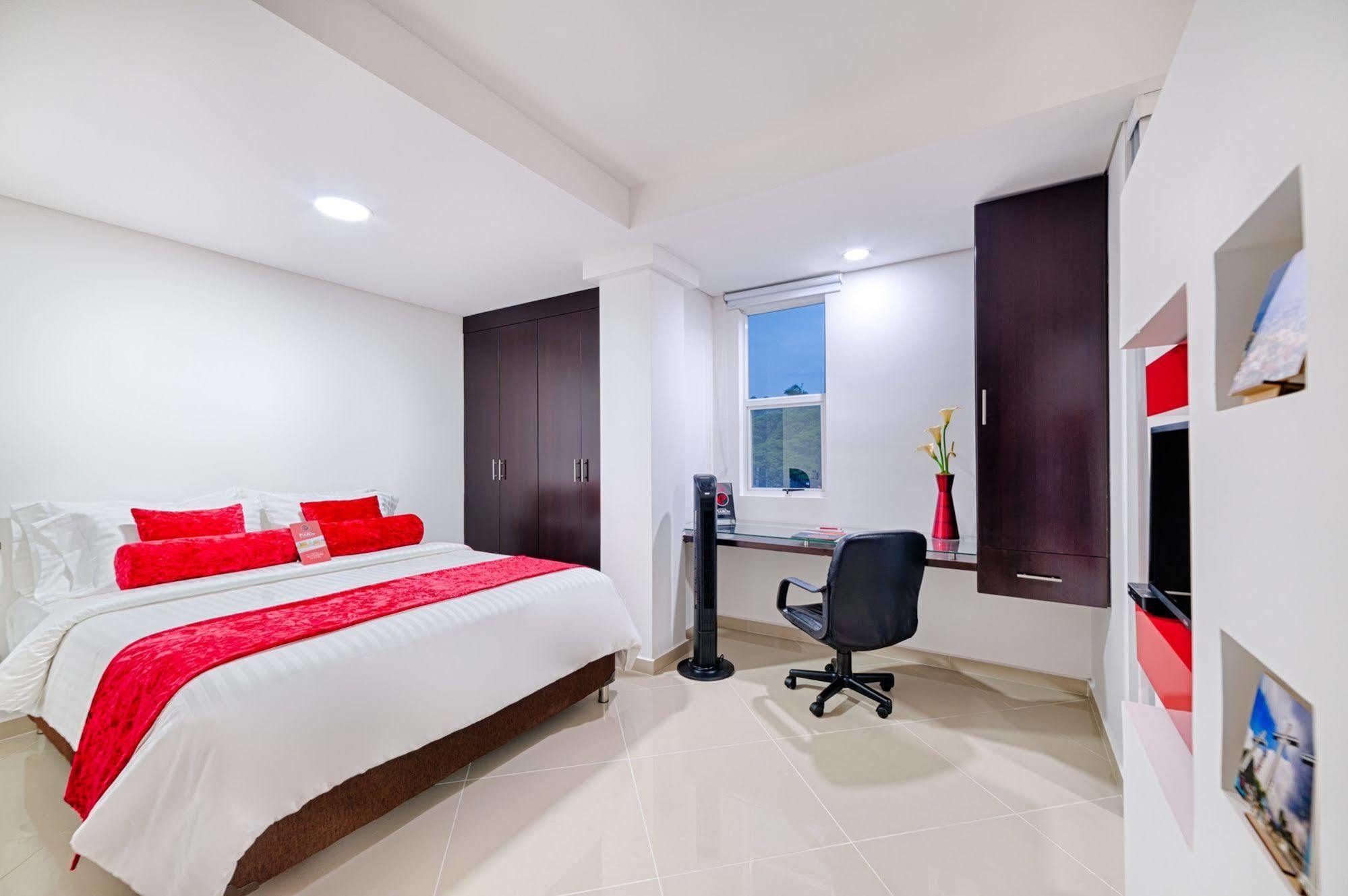 Hotel Piaro In Suites 칼리 외부 사진