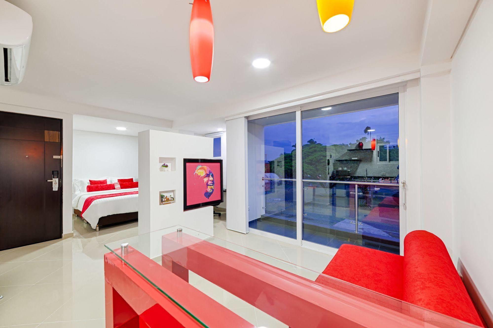 Hotel Piaro In Suites 칼리 외부 사진